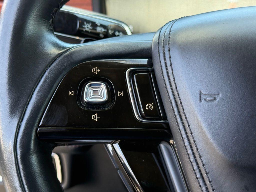 used 2023 Lincoln Aviator car, priced at $51,888