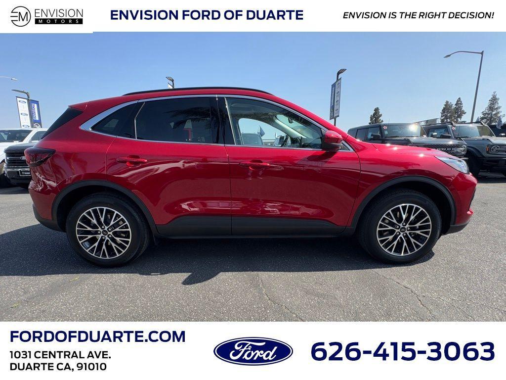 new 2025 Ford Escape car, priced at $37,985