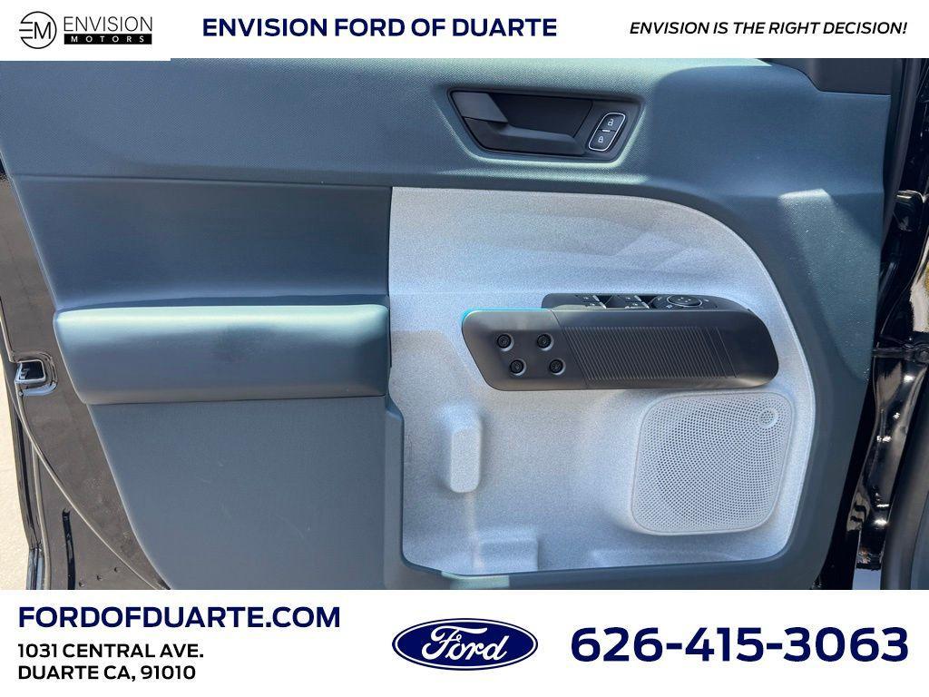new 2025 Ford Maverick car, priced at $31,334