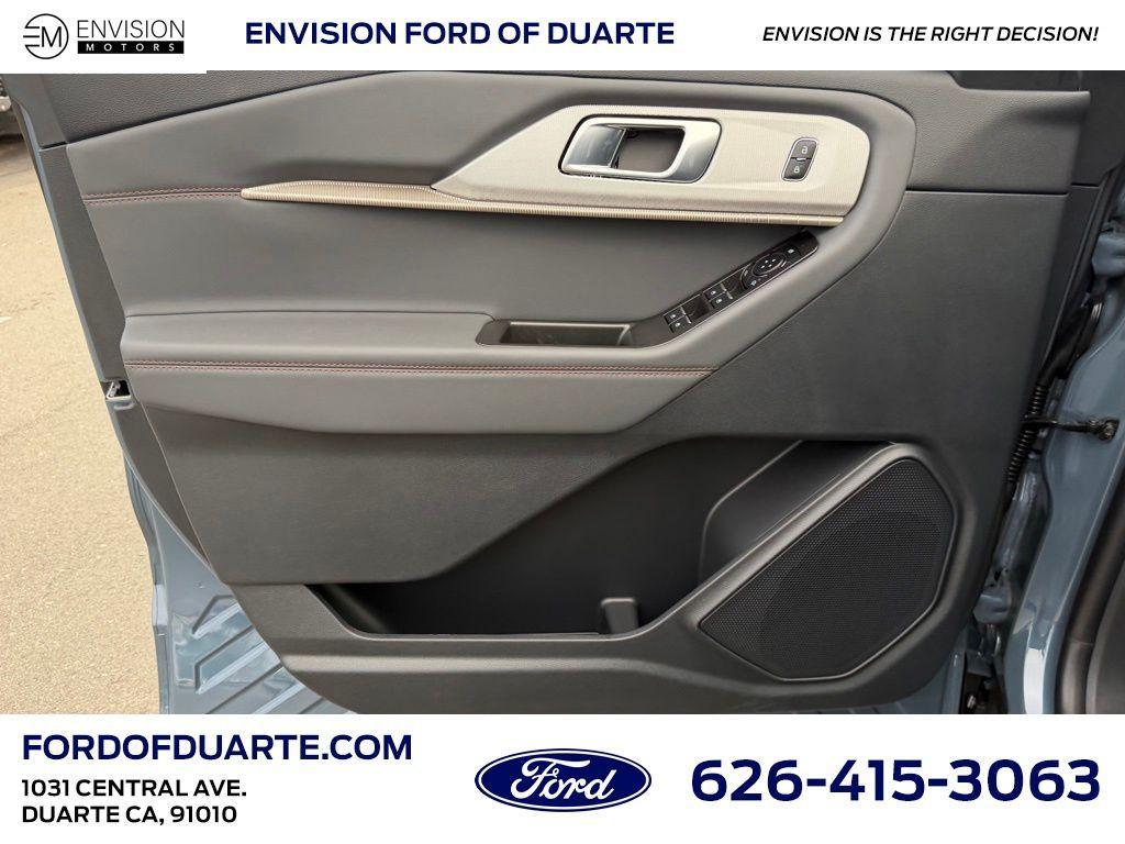 new 2026 Ford Explorer car