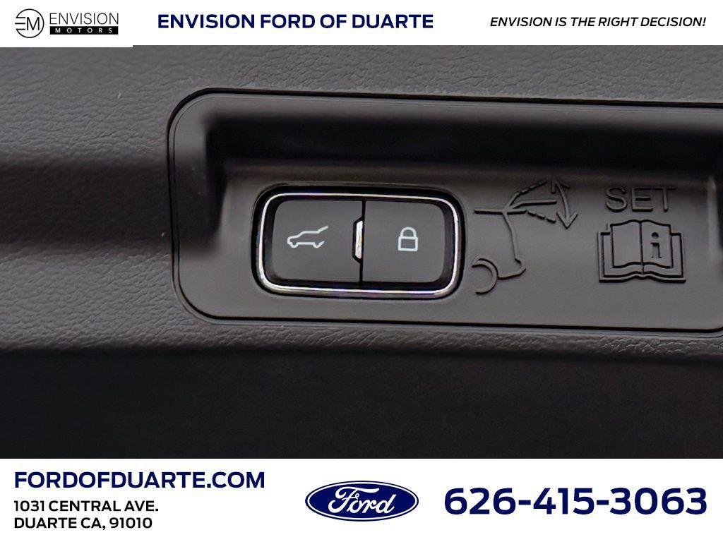 new 2026 Ford Explorer car