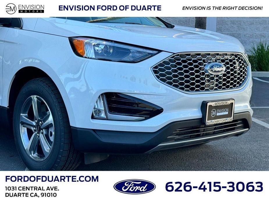 new 2024 Ford Edge car, priced at $35,704