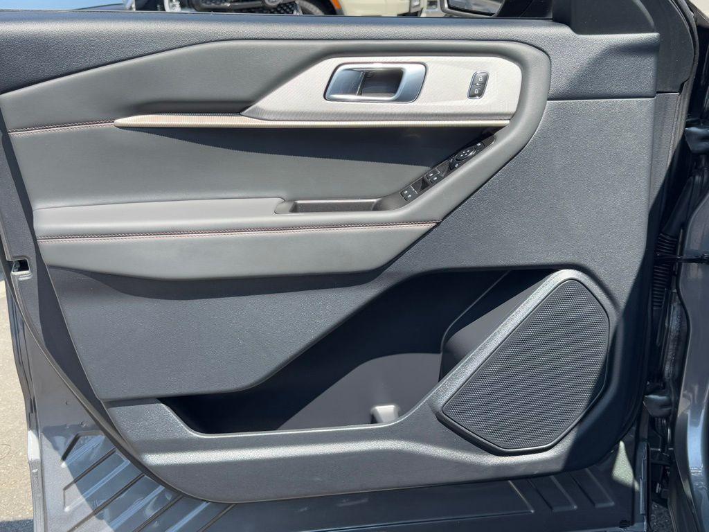 used 2025 Ford Explorer car, priced at $36,495