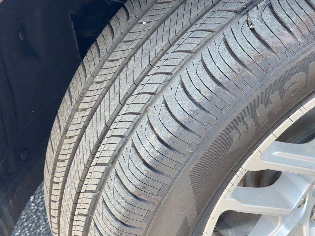used 2025 Ford Explorer car, priced at $36,495