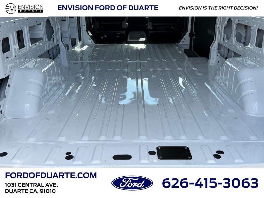 new 2026 Ford Transit-250 car