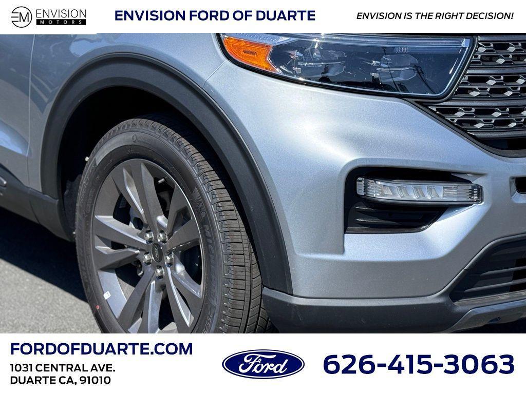 new 2024 Ford Explorer car, priced at $43,681