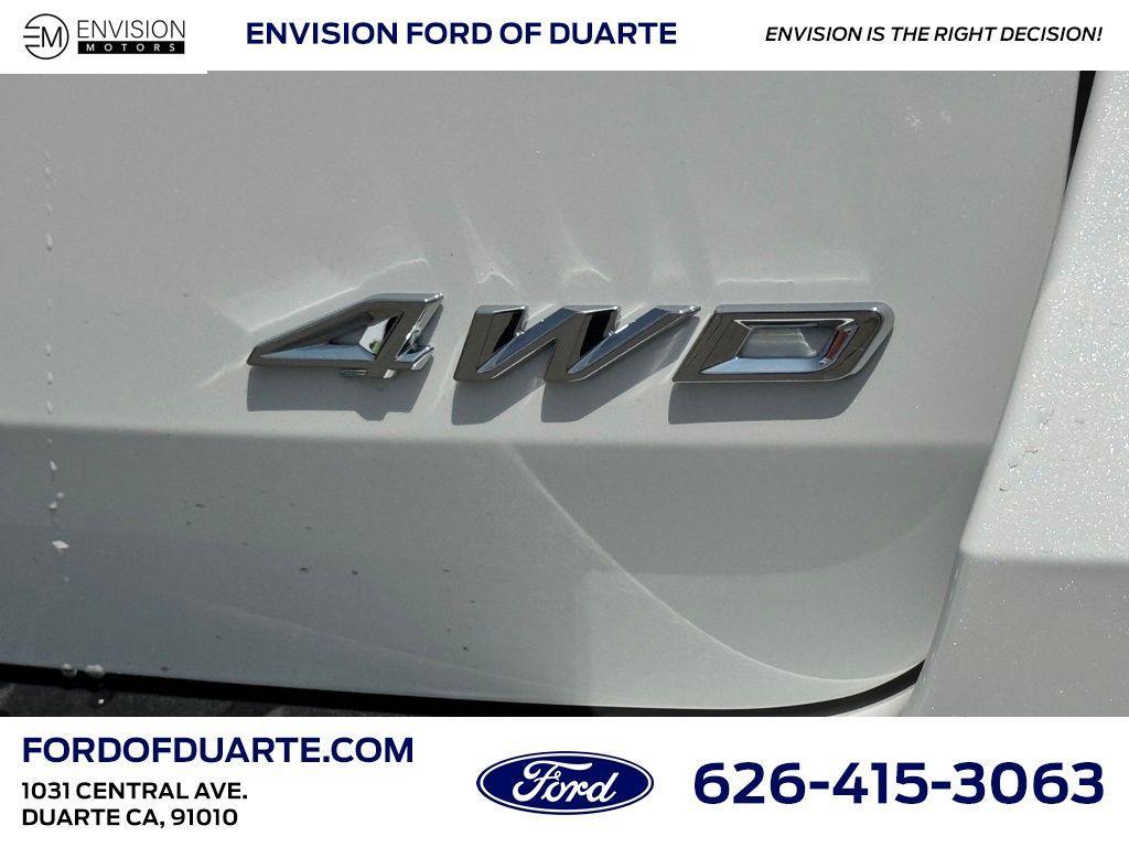 new 2025 Ford Explorer car, priced at $47,618