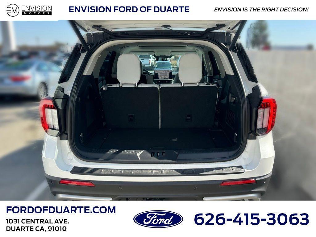 new 2025 Ford Explorer car, priced at $59,990