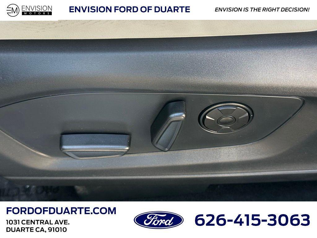 new 2025 Ford Explorer car, priced at $59,990
