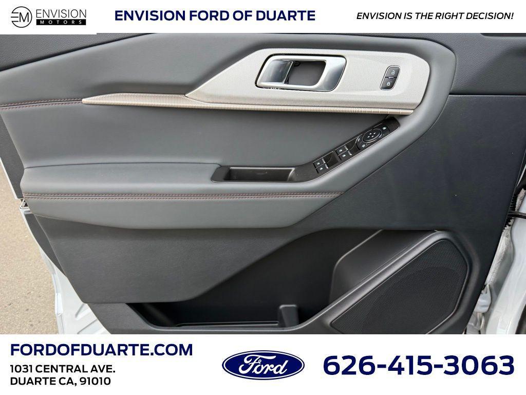 new 2026 Ford Explorer car