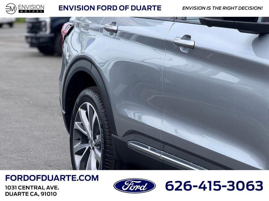 new 2025 Ford Explorer car, priced at $60,035