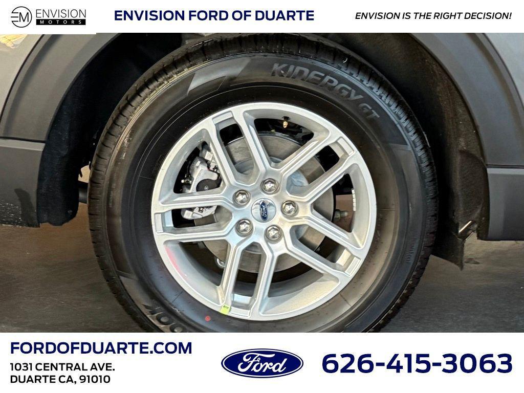 new 2026 Ford Explorer car