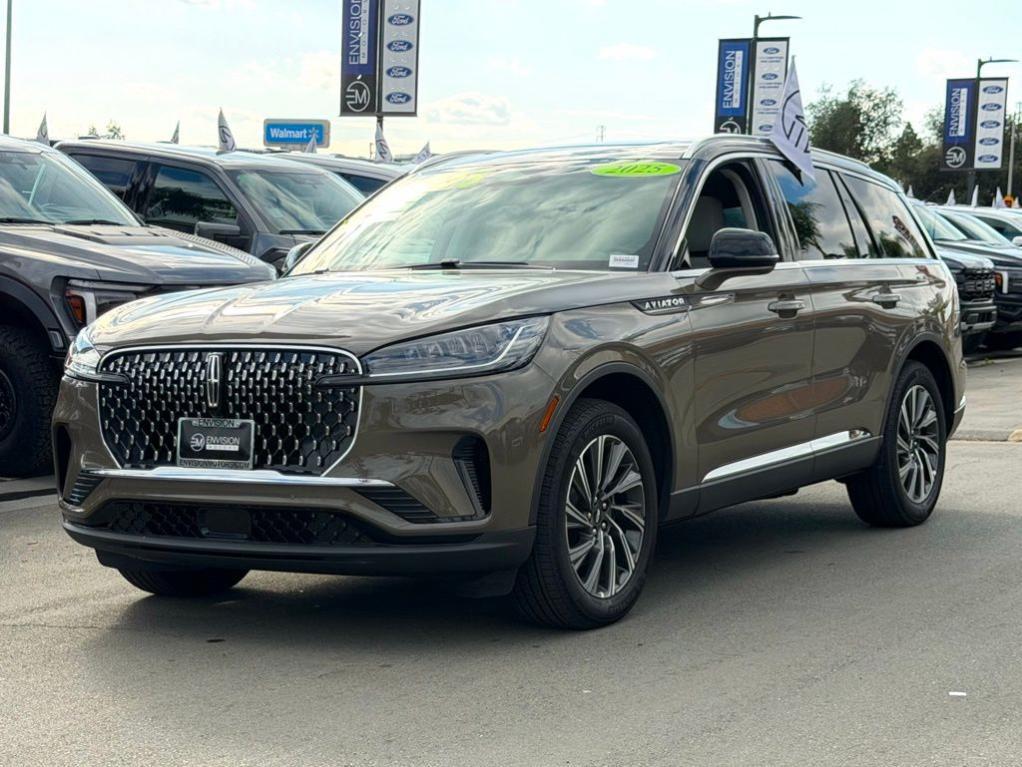 used 2025 Lincoln Aviator car, priced at $59,500