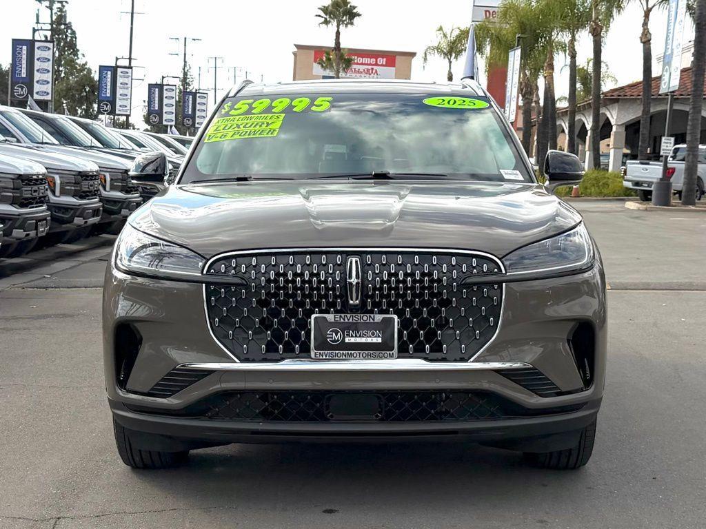 used 2025 Lincoln Aviator car, priced at $59,500