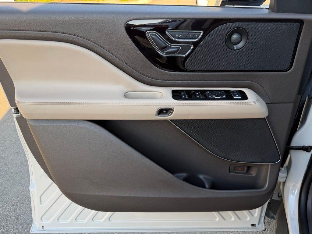 used 2023 Lincoln Aviator car, priced at $48,500