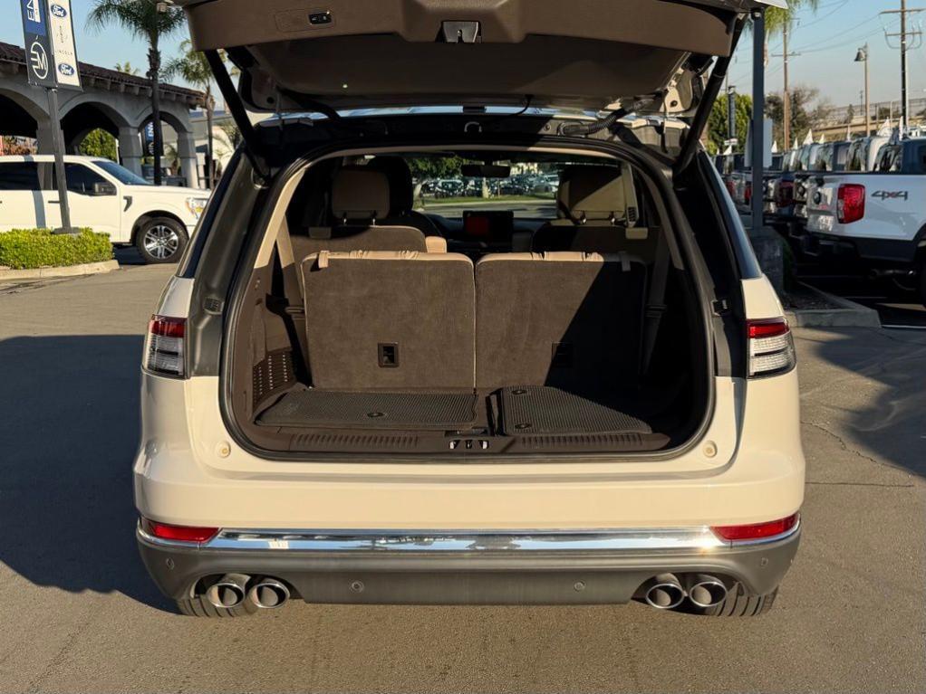 used 2023 Lincoln Aviator car, priced at $48,500