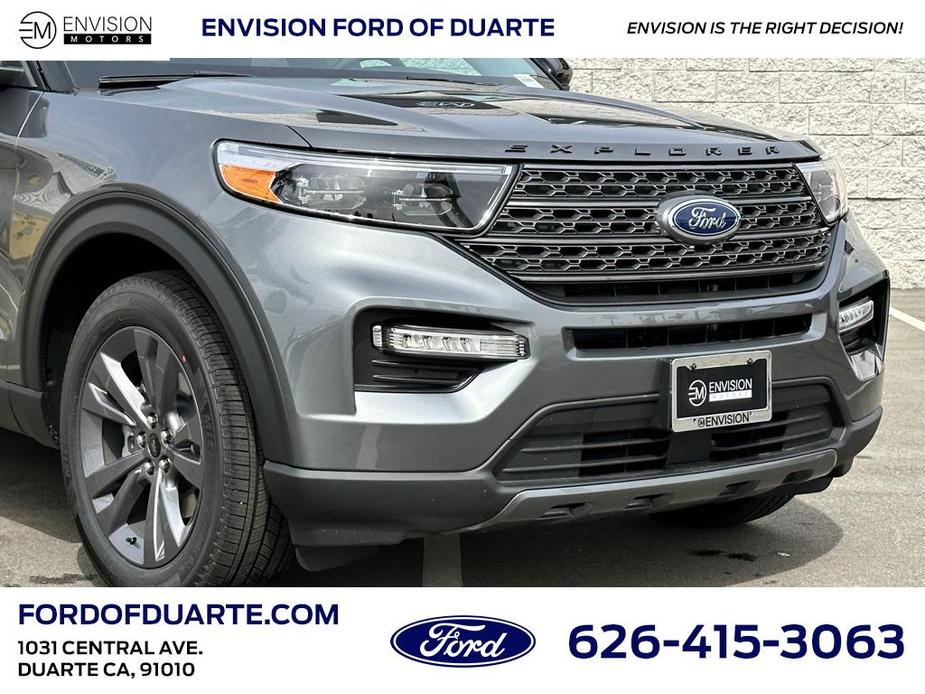 new 2024 Ford Explorer car, priced at $49,880