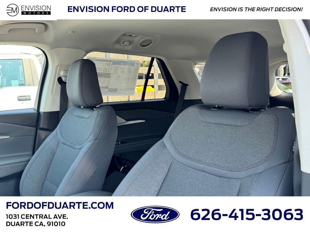 new 2025 Ford Explorer car, priced at $41,020