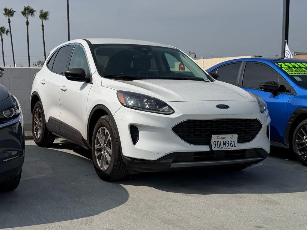 used 2022 Ford Escape car, priced at $19,995