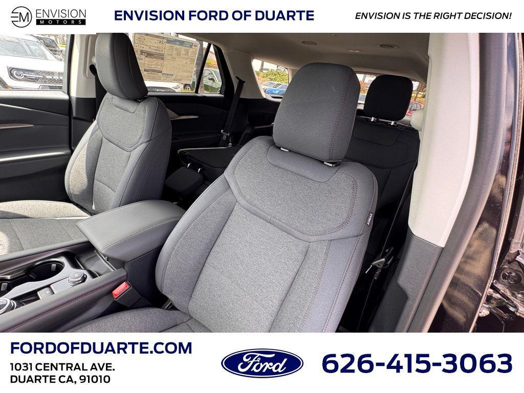 new 2025 Ford Explorer car, priced at $40,030