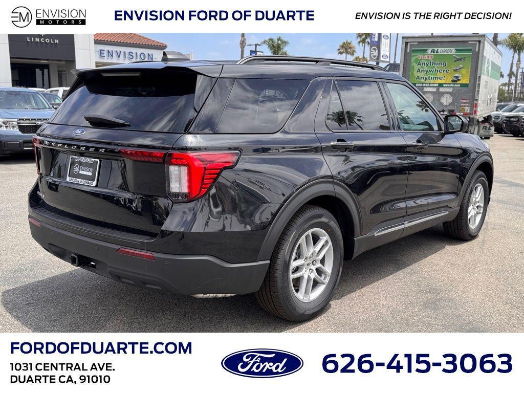 new 2025 Ford Explorer car, priced at $40,030