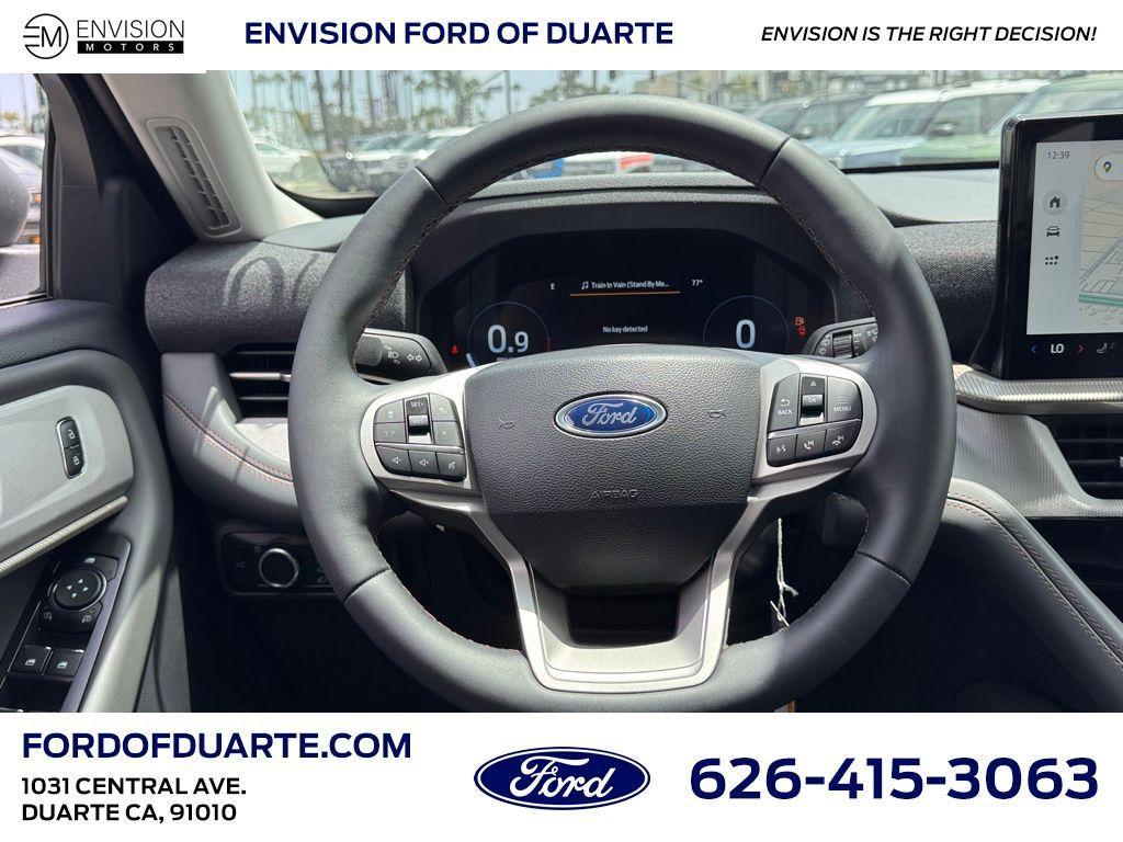 new 2025 Ford Explorer car, priced at $40,030