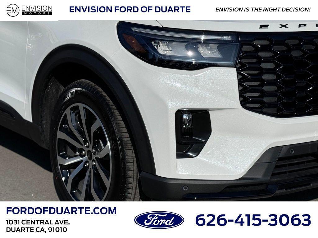 new 2025 Ford Explorer car, priced at $54,970