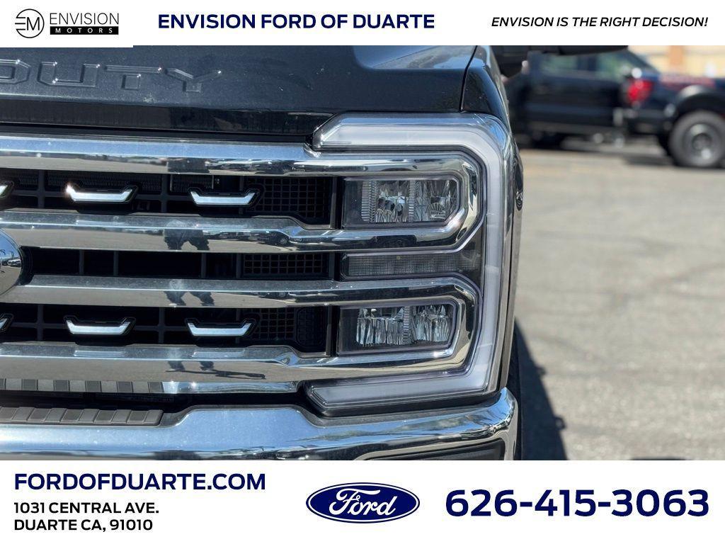 new 2025 Ford F-250 car, priced at $96,615