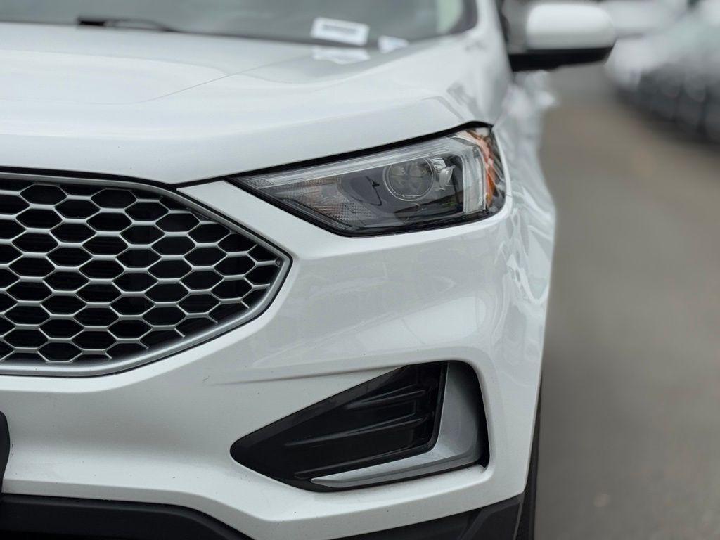 used 2023 Ford Edge car, priced at $23,888