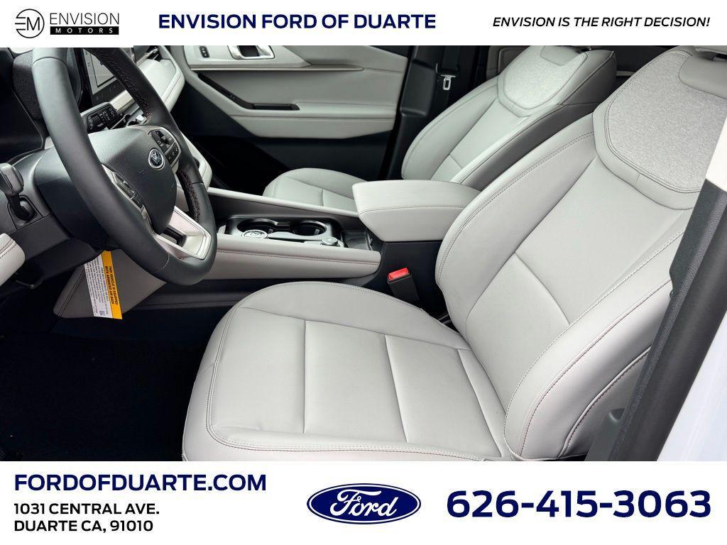 new 2025 Ford Explorer car, priced at $41,597