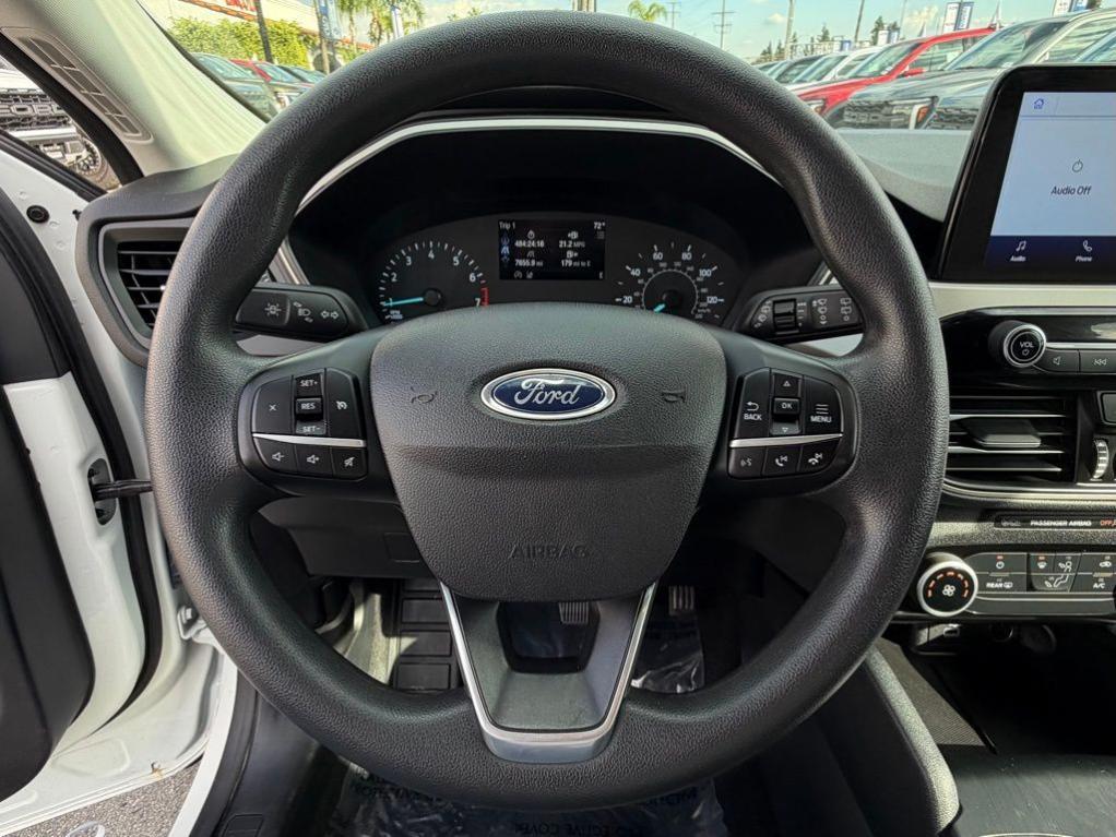 used 2022 Ford Escape car, priced at $19,250