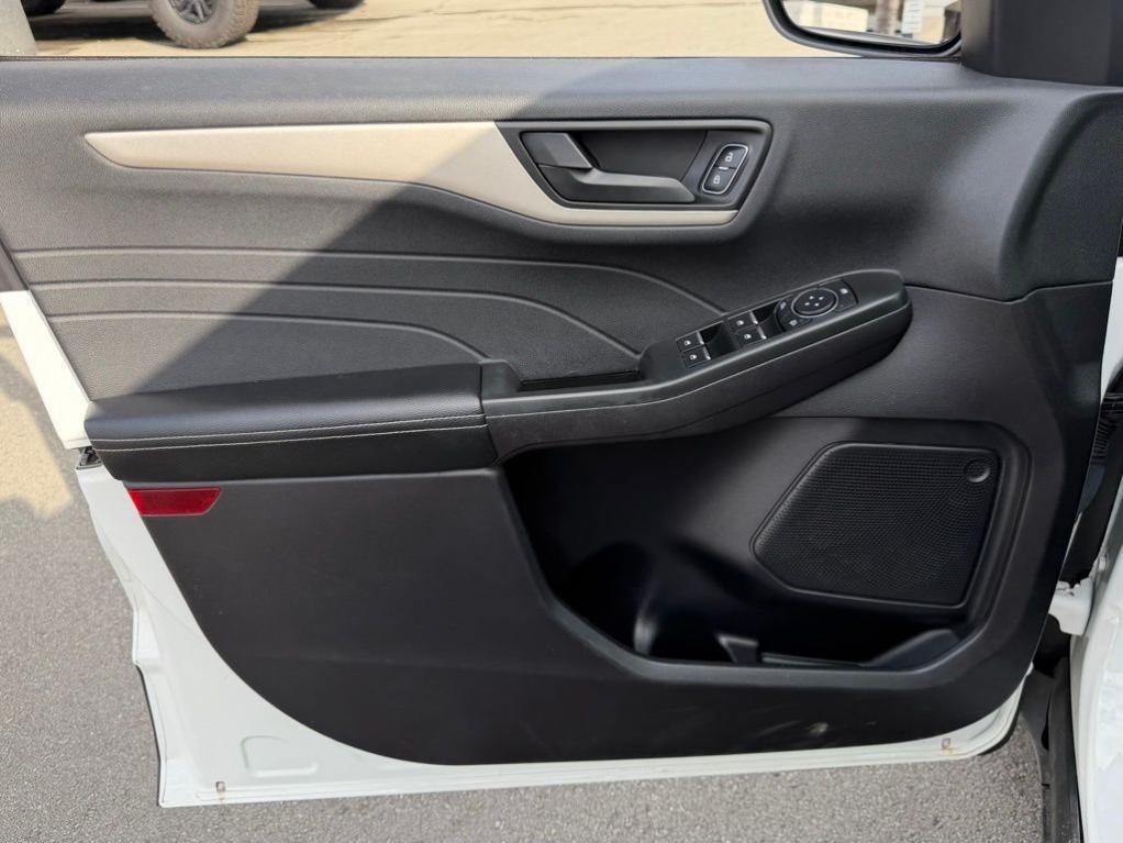 used 2022 Ford Escape car, priced at $19,250