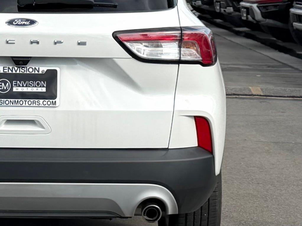 used 2022 Ford Escape car, priced at $19,250