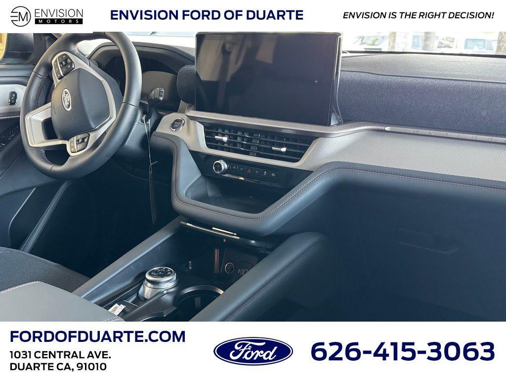 new 2025 Ford Explorer car, priced at $39,880