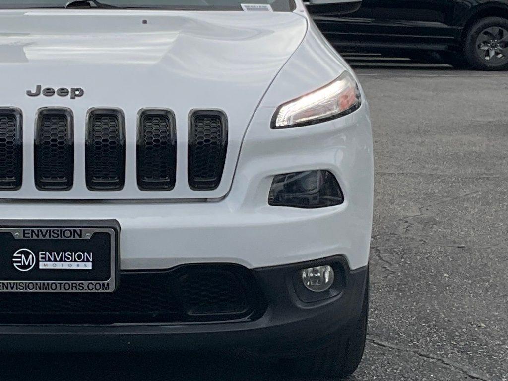 used 2018 Jeep Cherokee car, priced at $12,250
