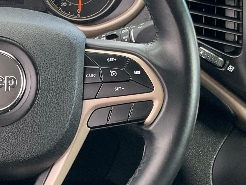 used 2018 Jeep Cherokee car, priced at $12,250