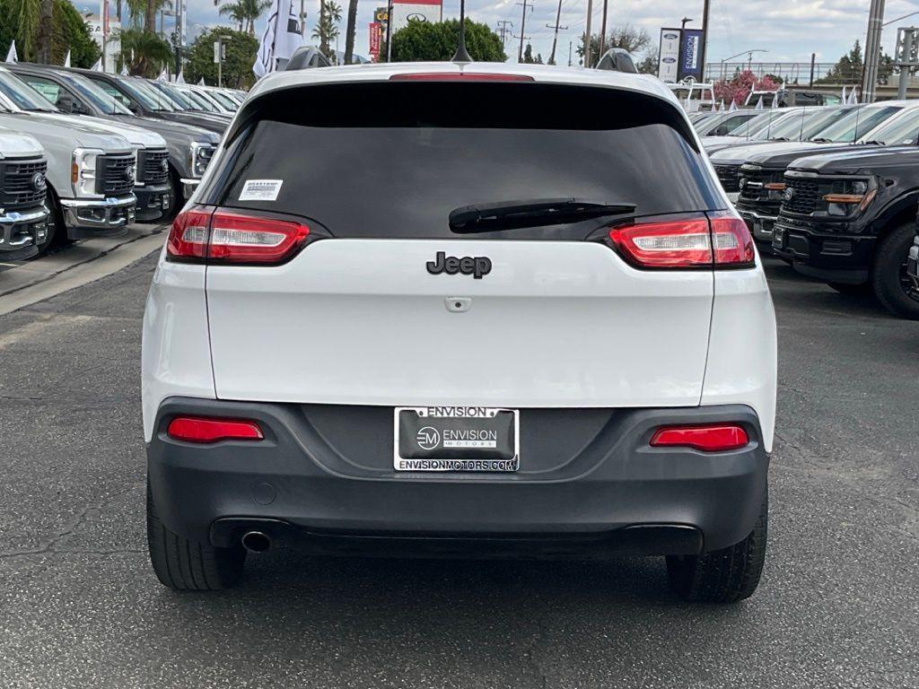used 2018 Jeep Cherokee car, priced at $12,250