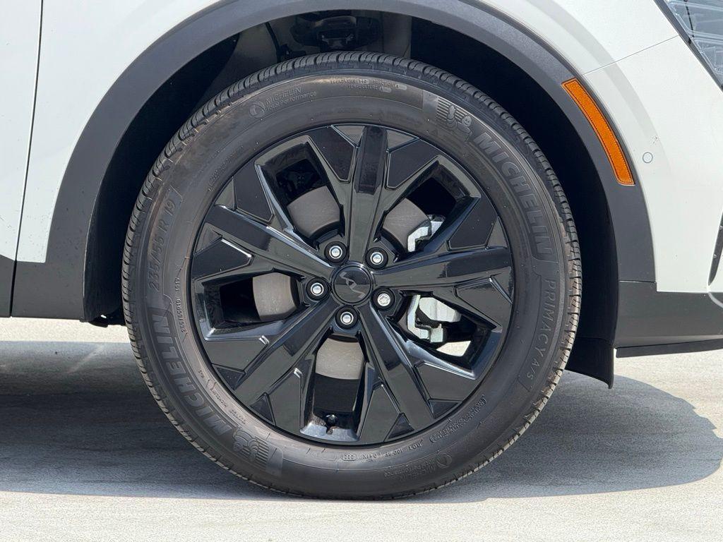 used 2025 Kia Sportage Plug-In Hybrid car, priced at $43,888