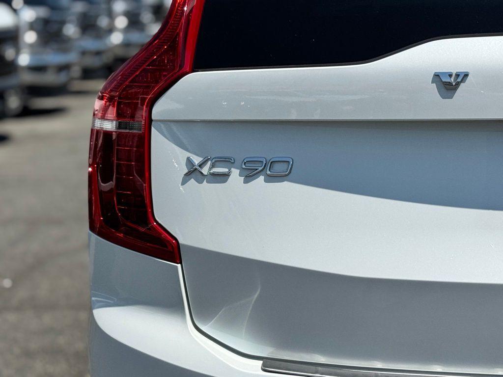 used 2017 Volvo XC90 car, priced at $15,988