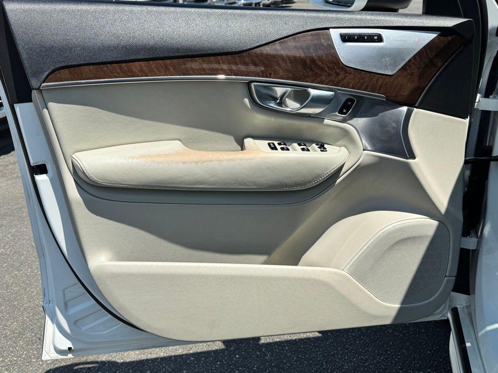 used 2017 Volvo XC90 car, priced at $15,988