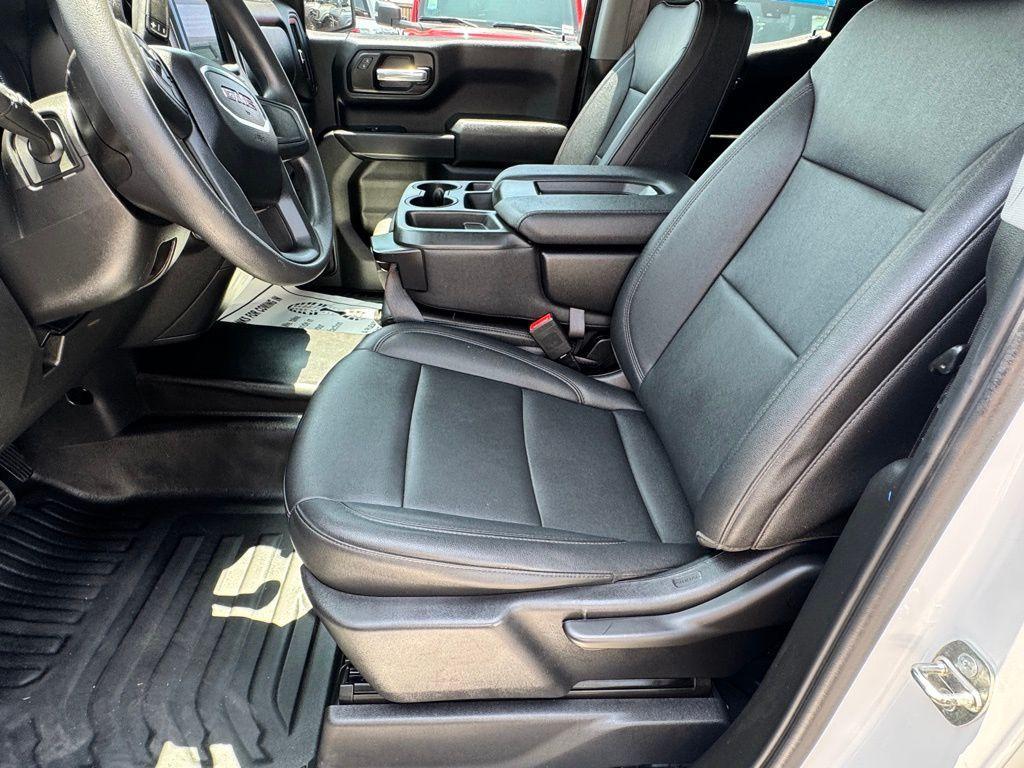 used 2023 GMC Sierra 1500 car, priced at $33,288