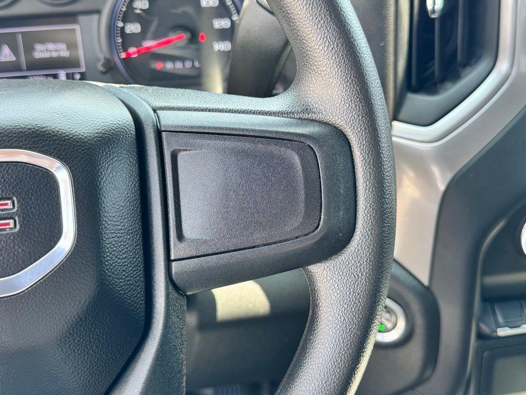 used 2023 GMC Sierra 1500 car, priced at $33,288