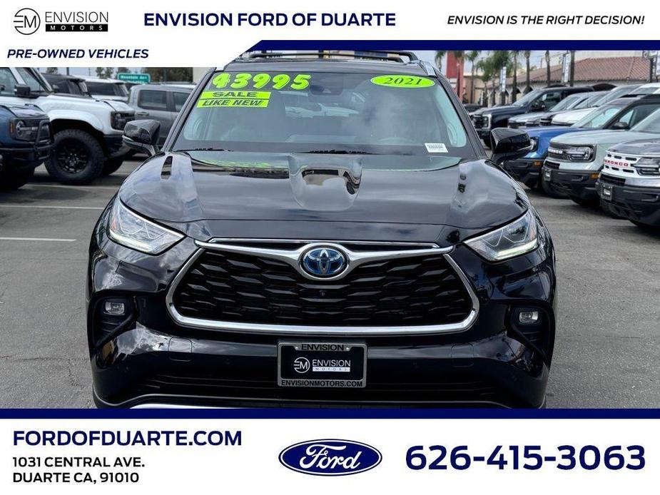 used 2021 Toyota Highlander Hybrid car, priced at $41,995