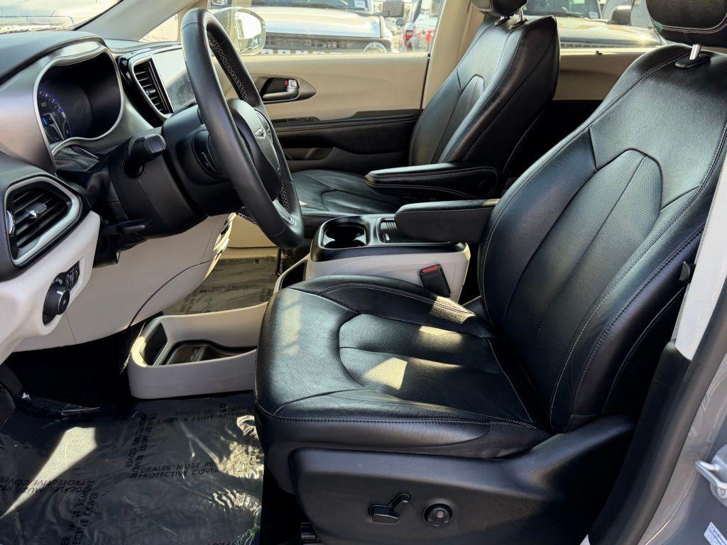 used 2022 Chrysler Pacifica car, priced at $19,888