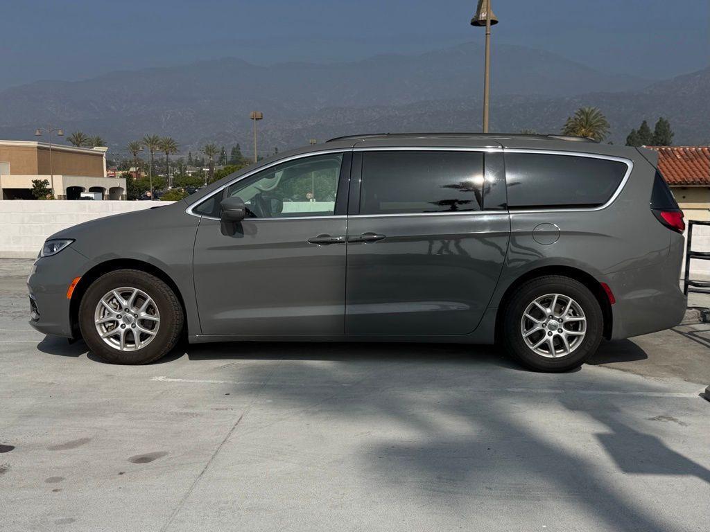 used 2022 Chrysler Pacifica car, priced at $20,888