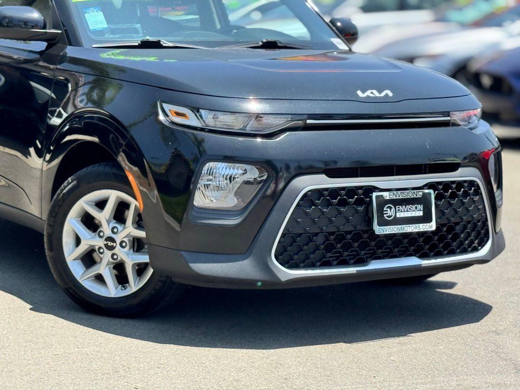 used 2022 Kia Soul car, priced at $13,888