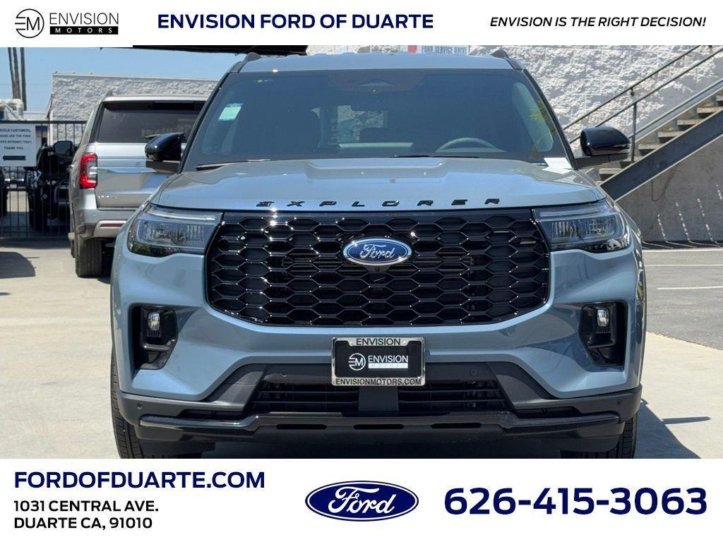 new 2025 Ford Explorer car, priced at $46,165