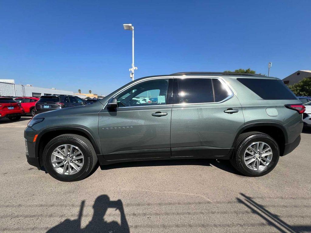 used 2023 Chevrolet Traverse car, priced at $28,899