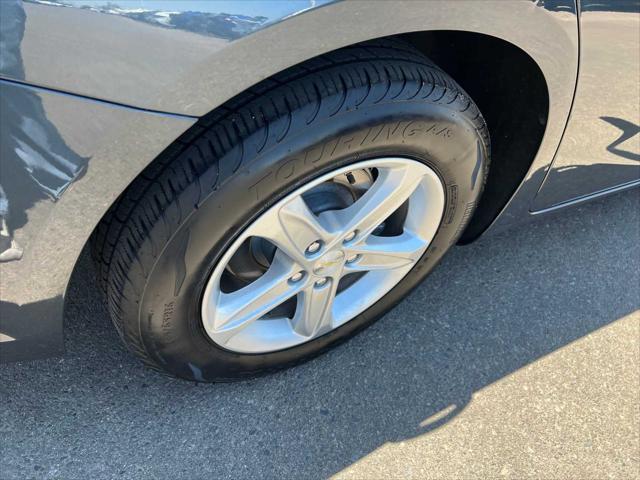 used 2020 Chevrolet Malibu car, priced at $14,960