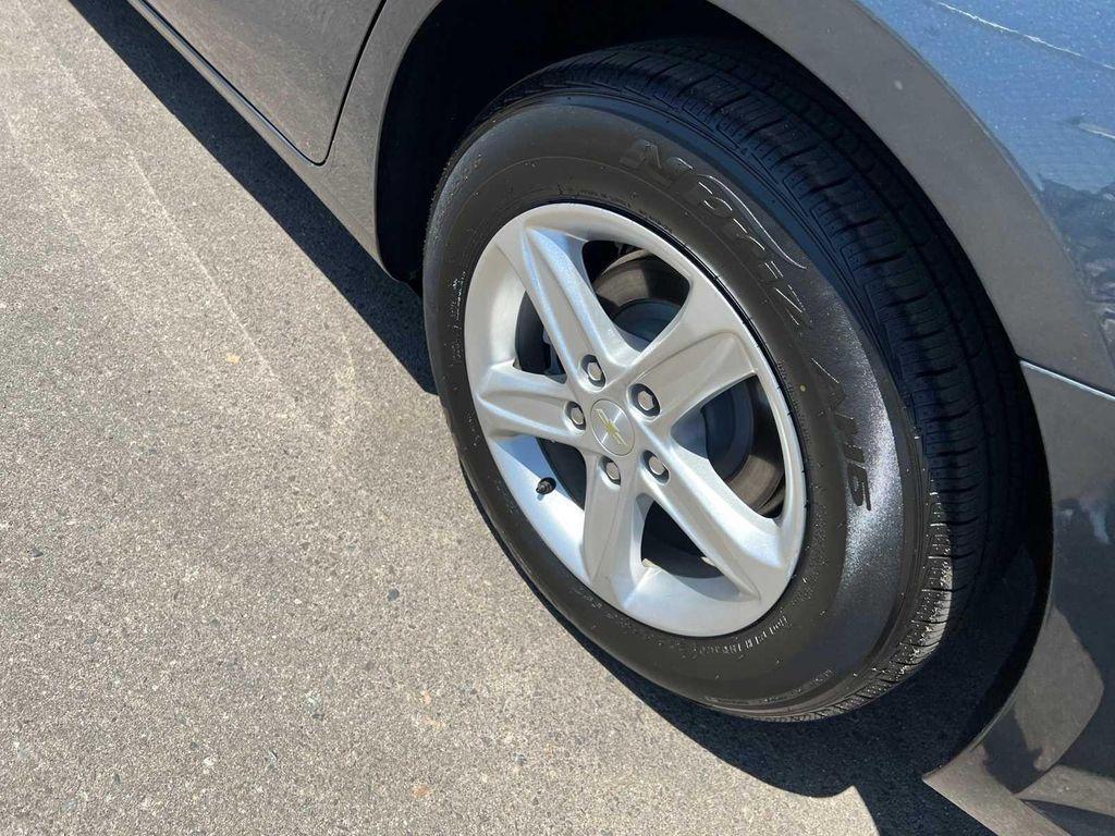 used 2020 Chevrolet Malibu car, priced at $13,999